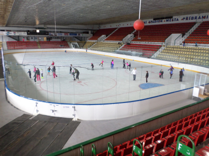 Zimní stadion